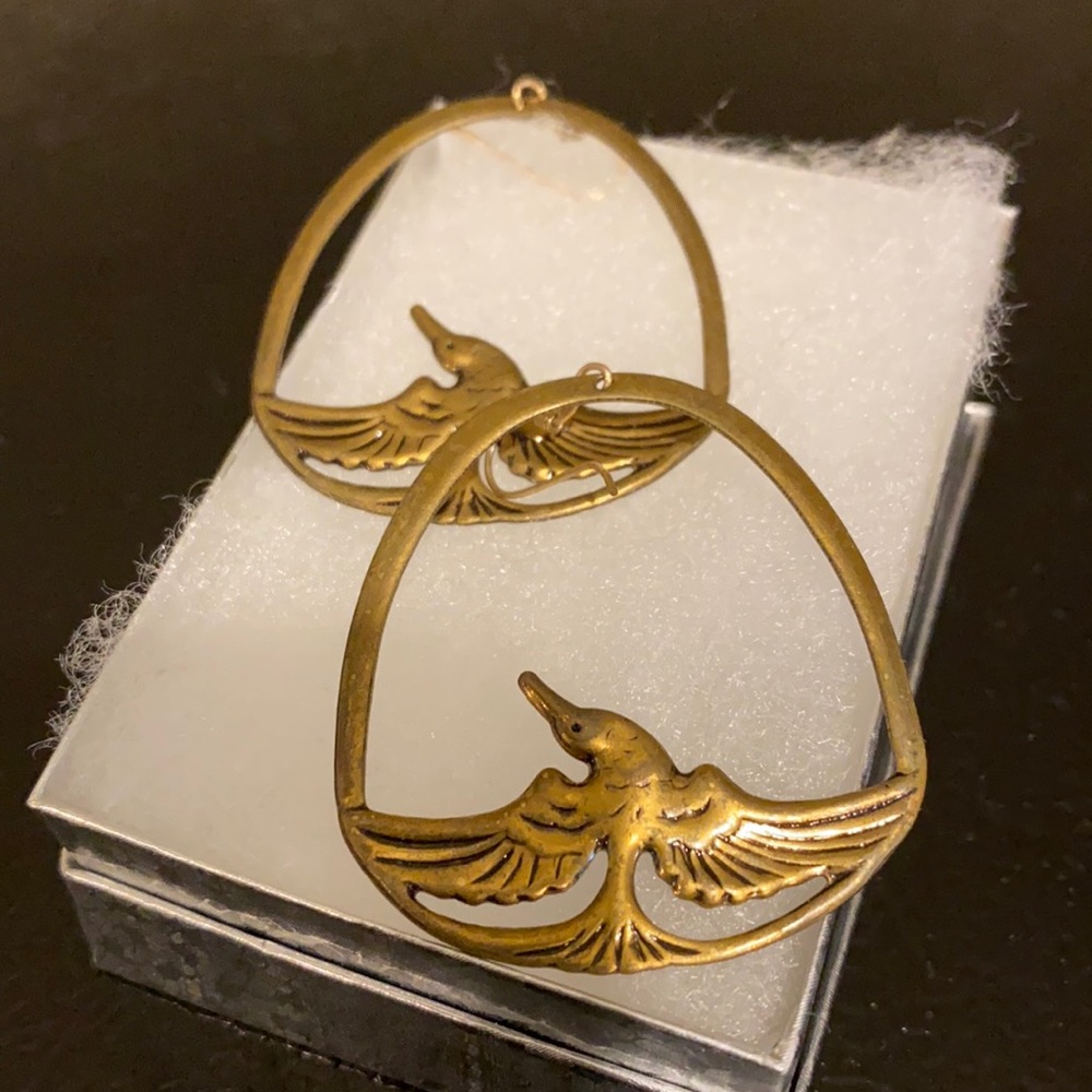 Gold crane hoops earrings